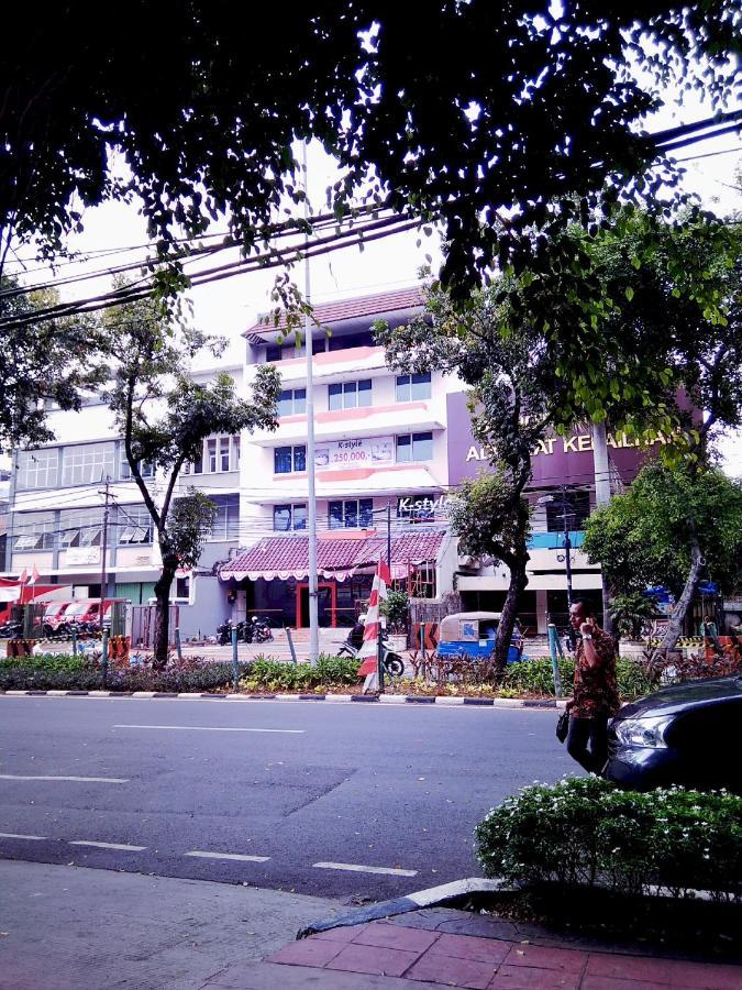 K-Style Eco Hotel Jakarta Exterior foto